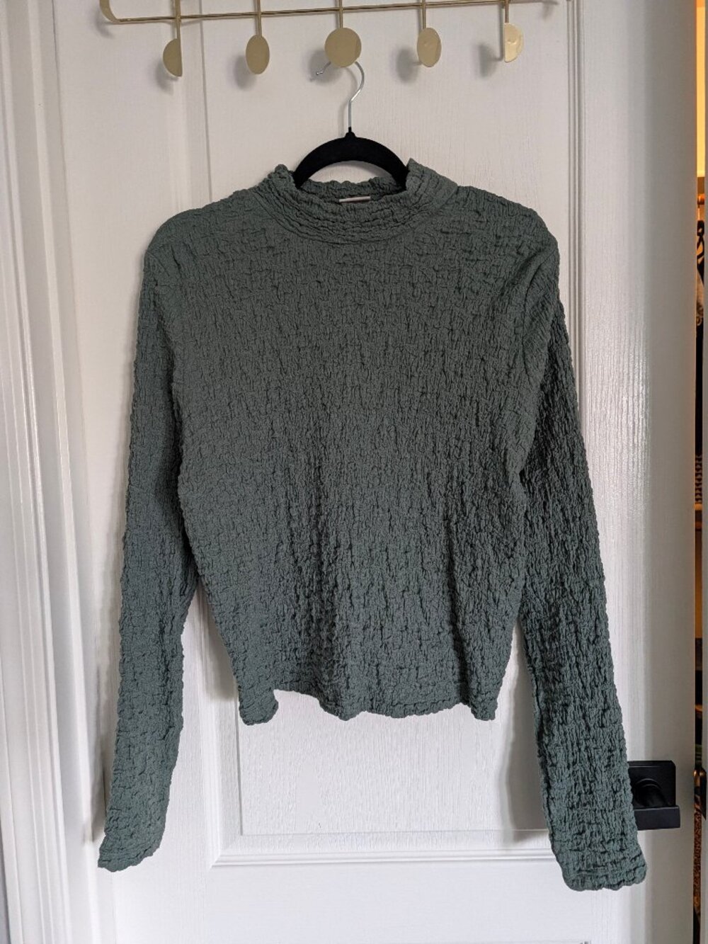 NWT A New Day Muted Seafoam Green Textured Crepe Mock Neck Top – Long Sleeve – W